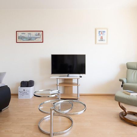 Gemuetliche Ferienwohnung Mit Meerblick Direkt Am Hafen Wilhelmshaven Extérieur photo