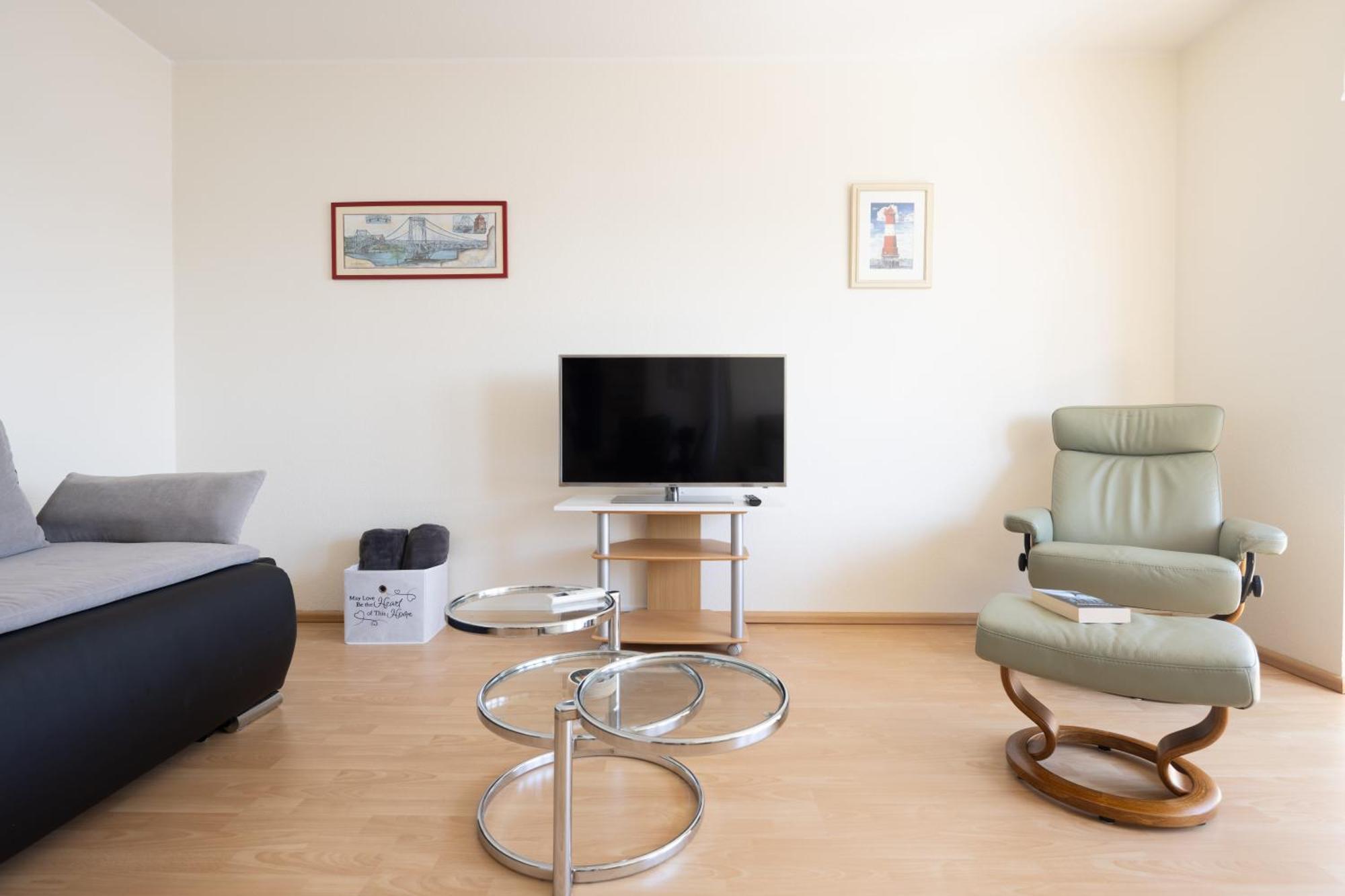 Gemuetliche Ferienwohnung Mit Meerblick Direkt Am Hafen Wilhelmshaven Extérieur photo
